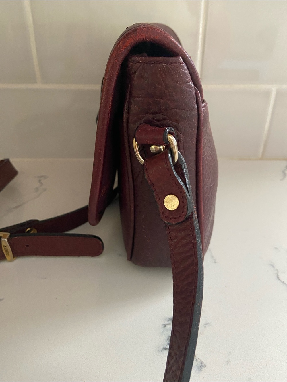 Vintage Etienne Aigner Burgundy Leather Crossbody Bag Horsebit Medallion Purse - Picture 14 of 16